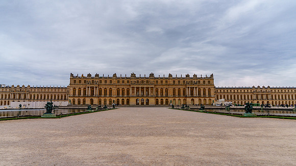 Versailles -2025
